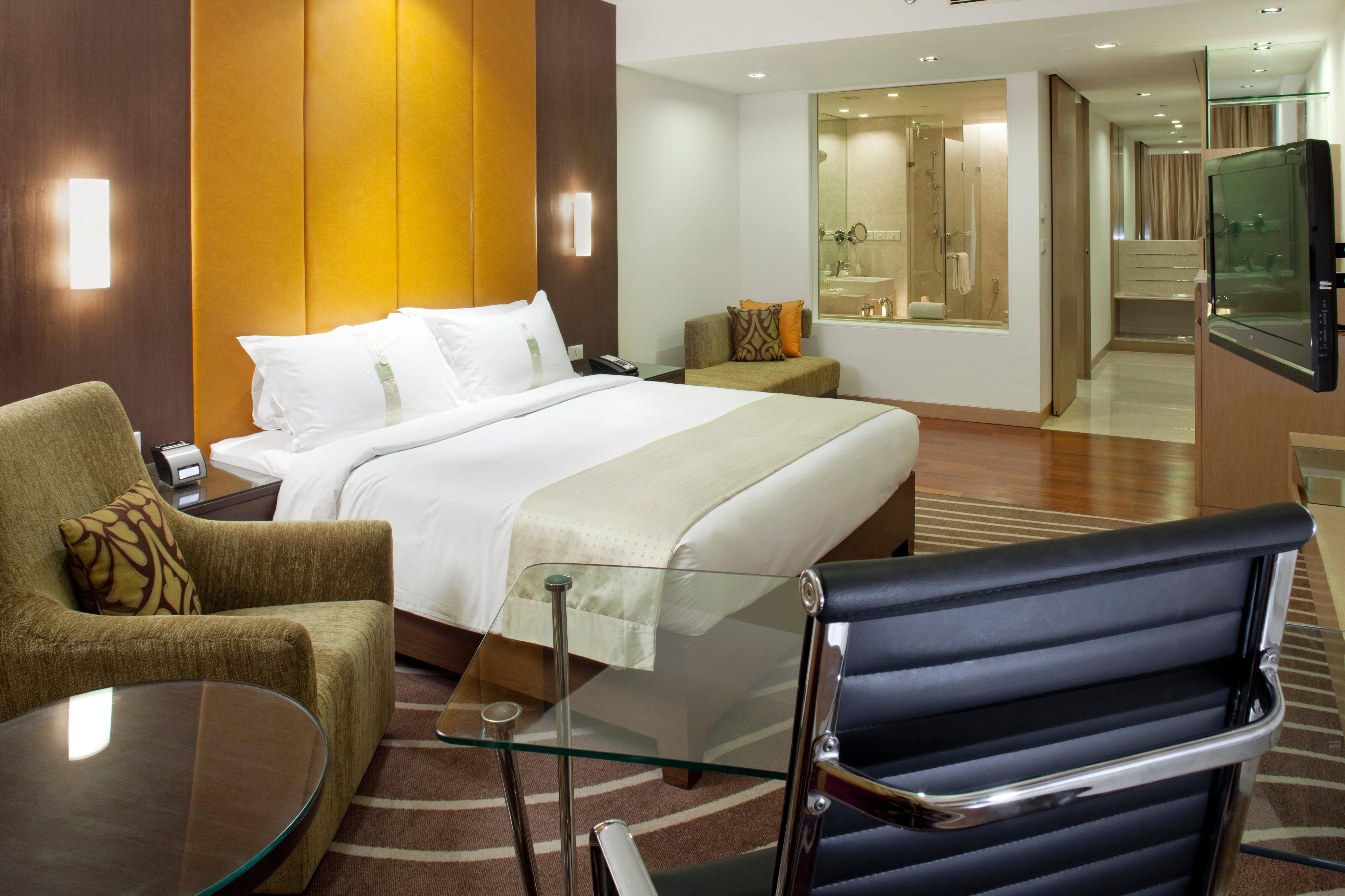 Holiday Inn Mumbai International Airport By Ihg 客房 照片 A suite at the hotel