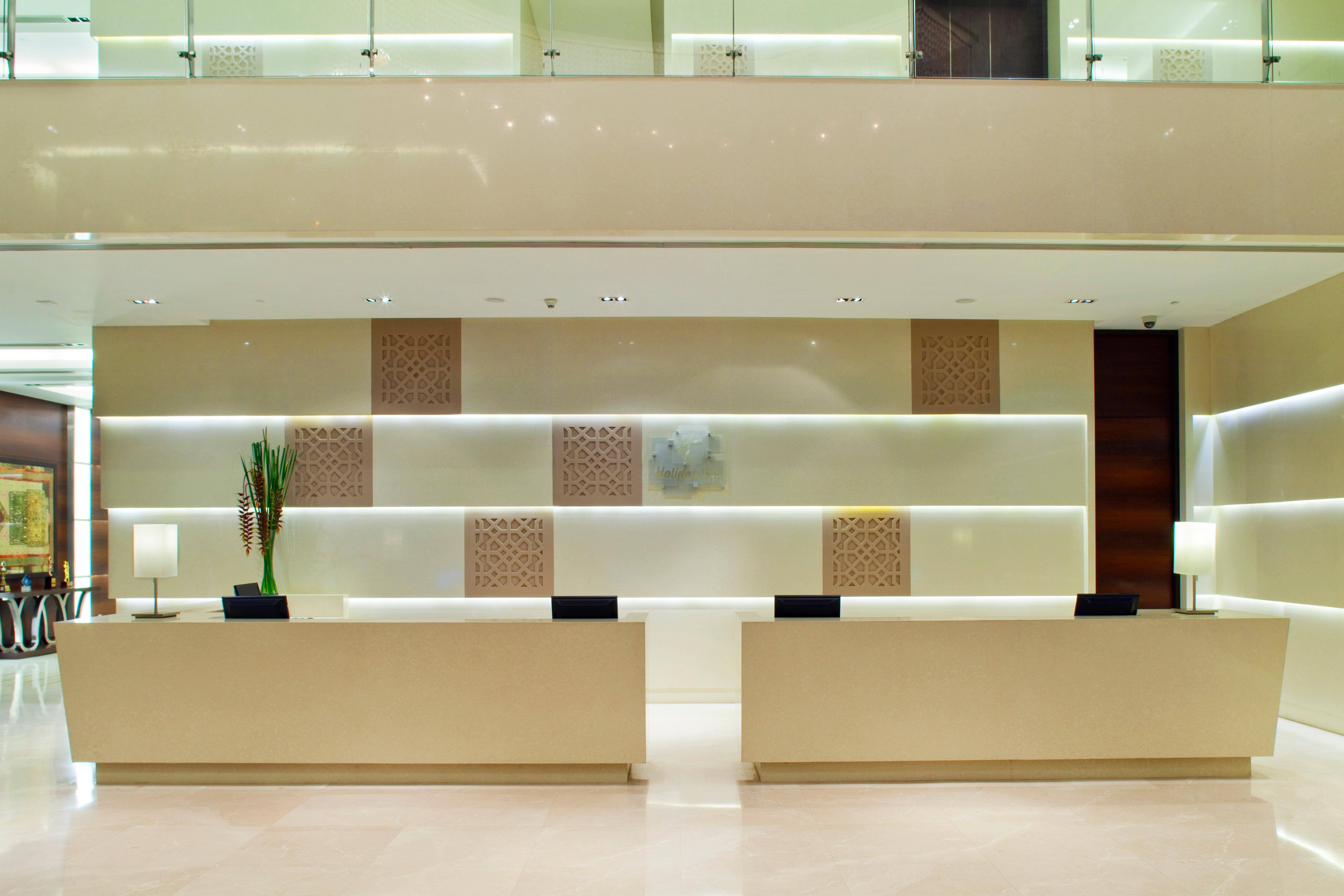 Holiday Inn Mumbai International Airport By Ihg 外观 照片 The lobby of the hotel