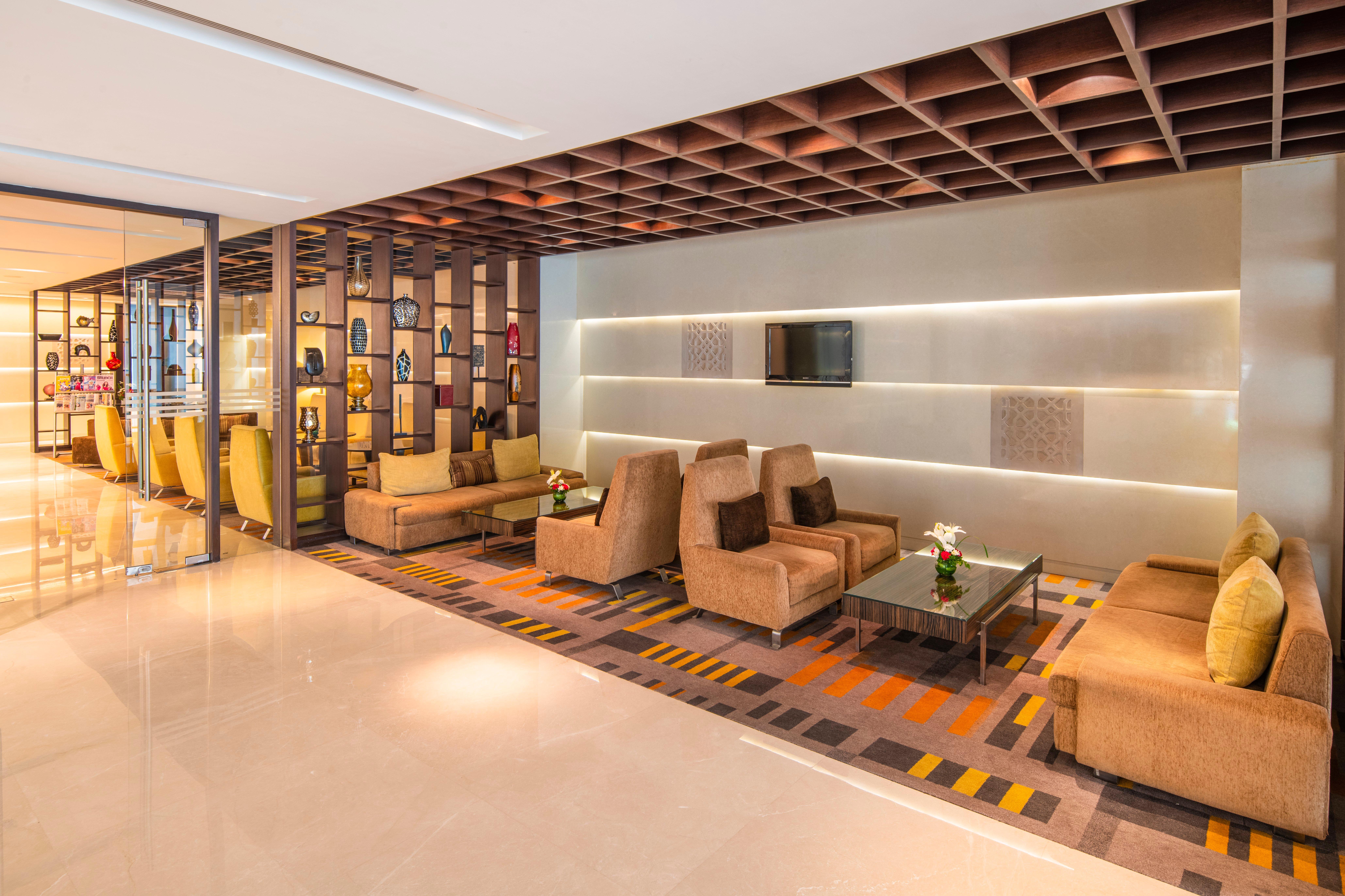 Holiday Inn Mumbai International Airport By Ihg 外观 照片 The lounge at the airport